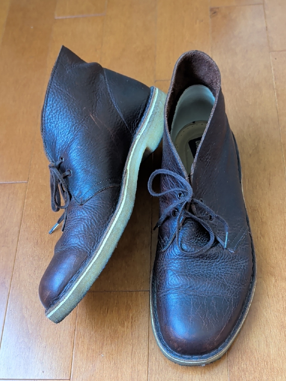 Clarks Men's Brown Leather Chukka Boots